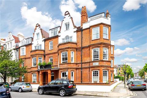3 bedroom flat to rent, Stafford Mansions, London W14