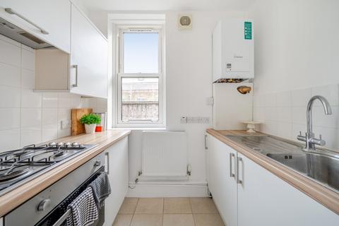 1 bedroom flat for sale, Peabody Estate, Camberwell Green, London, SE5