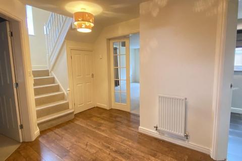 4 bedroom detached house to rent, Middlefield Close, Derby DE22
