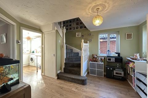 3 bedroom semi-detached house for sale, Morton Close, Ely, Cambridgeshire