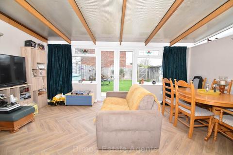3 bedroom detached house for sale, Meon Close, Gosport