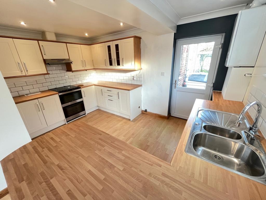 Kitchen 2