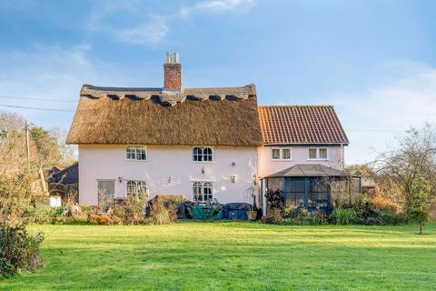 3 bedroom detached house for sale, Grade II Listed Thatched Cottage in Seething