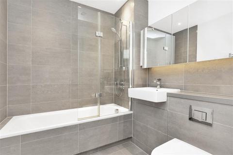 2 bedroom flat for sale, St. Marks Square, BR2