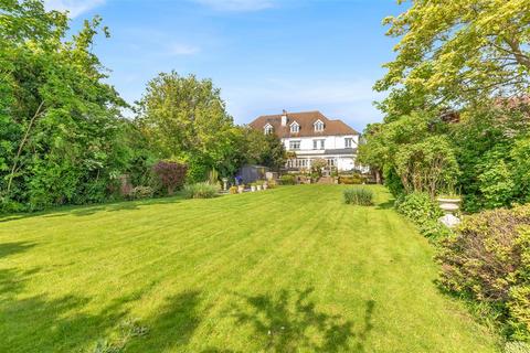 5 bedroom semi-detached house for sale, Bromley Common, BR2