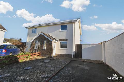 2 bedroom semi-detached house for sale, Devonshire Road, Pembroke Dock