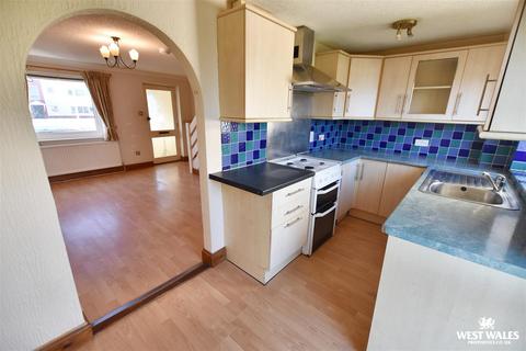 2 bedroom semi-detached house for sale, Devonshire Road, Pembroke Dock