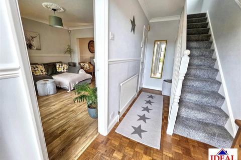 undefined, Worsley Place, Skellow, Doncaster