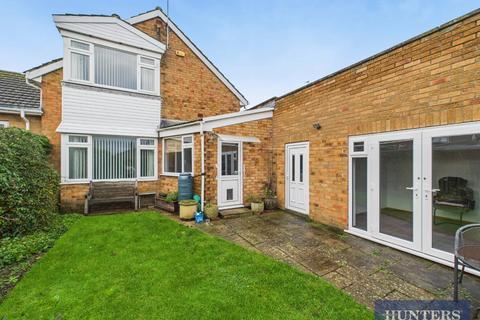 2 bedroom semi-detached house for sale, Muston Road, Filey