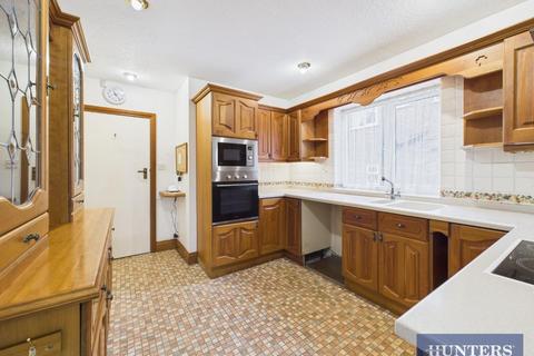 2 bedroom semi-detached house for sale, Muston Road, Filey