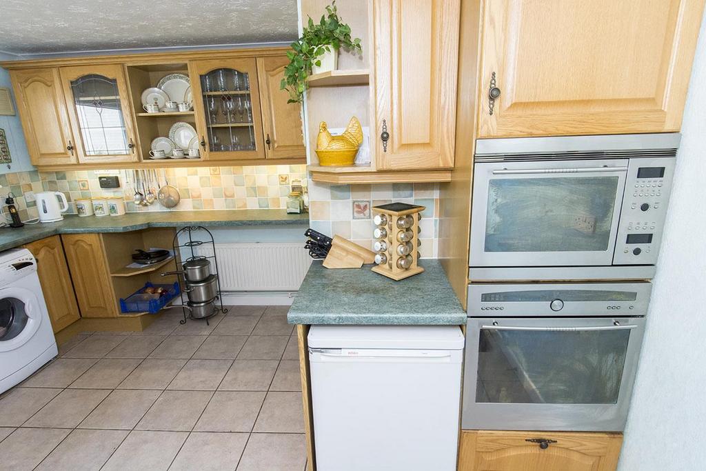 Breakfast kitchen