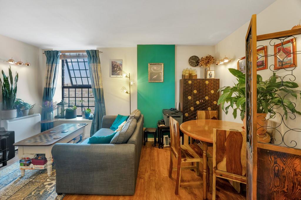 Reception / Dining Room