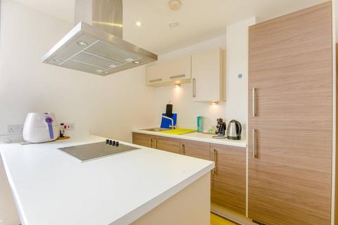 Casson Apartments, Poplar, London, E14