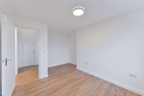 undefined, Upper Grove, South Norwood, London, SE25