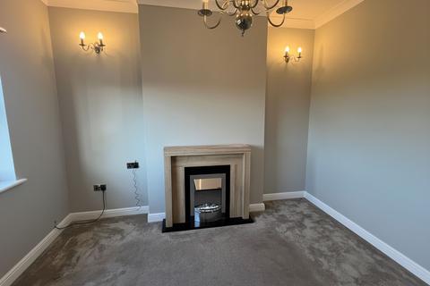 2 bedroom terraced house to rent, Ernest Street, Rhyl, LL18