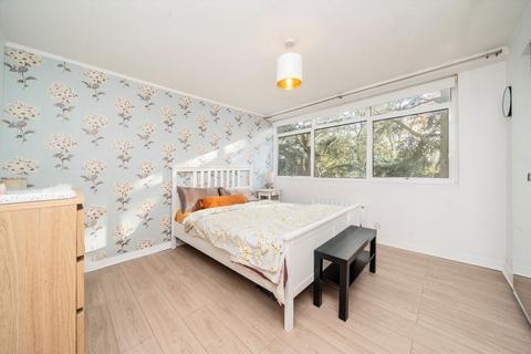 undefined, Heronsforde, London W13