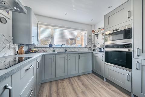 3 bedroom semi-detached house for sale, The Drove Way, Gravesend, DA13