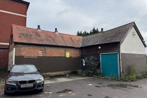Retail property (high street) to rent, 116-118 High St Hornchurch RM12 4UT