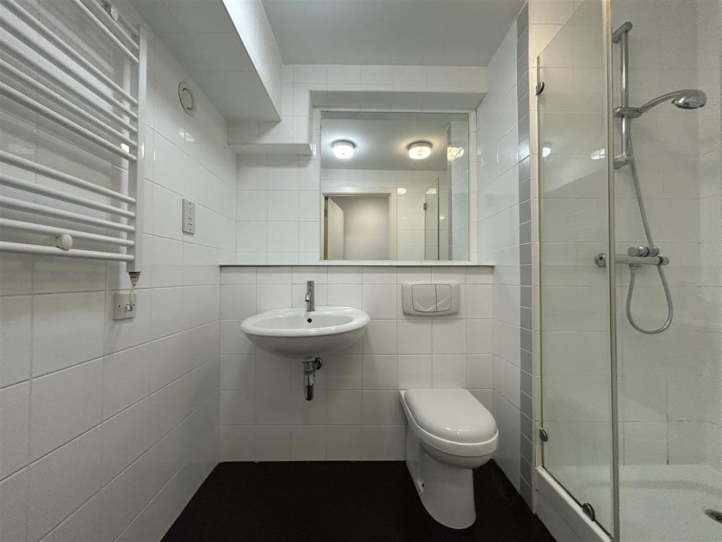 Bathroom.jpeg