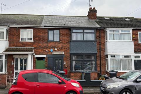 3 bedroom terraced house for sale, St. Ives Road, Leicester
