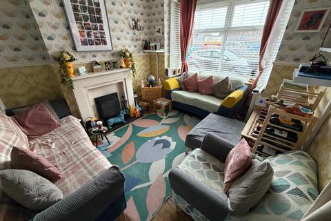 3 bedroom terraced house for sale, St. Ives Road, Leicester