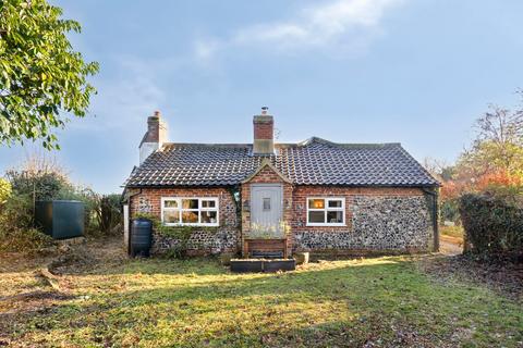 2 bedroom cottage for sale, Brisley