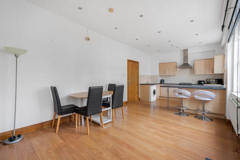 undefined, Loes Alley, High Street, Alton