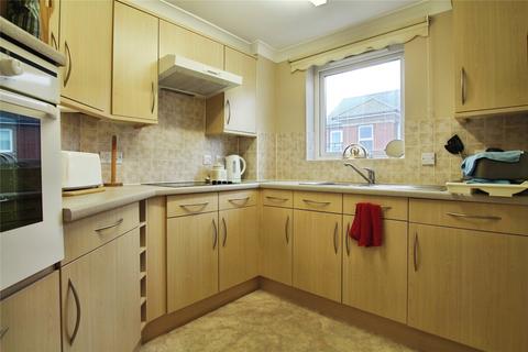 2 bedroom apartment for sale, Darwin Court, Cliftonville CT9
