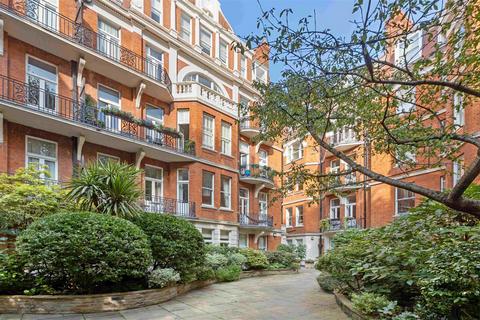Fitzgeorge Avenue, London, W14