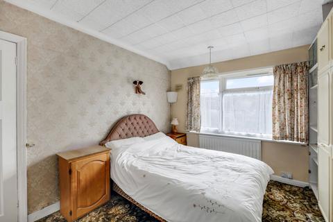 3 bedroom terraced house for sale, Bourne View, Greenford UB6