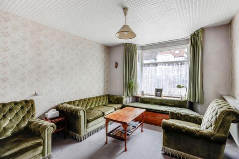 3 bedroom terraced house for sale, Bourne View, Greenford UB6