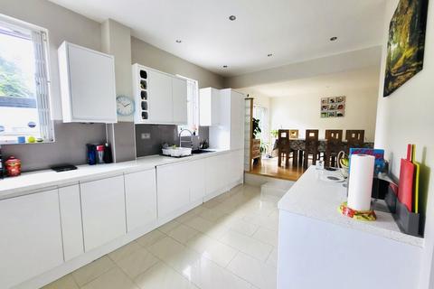 5 bedroom semi-detached house for sale, Mill Ridge, Edgware HA8