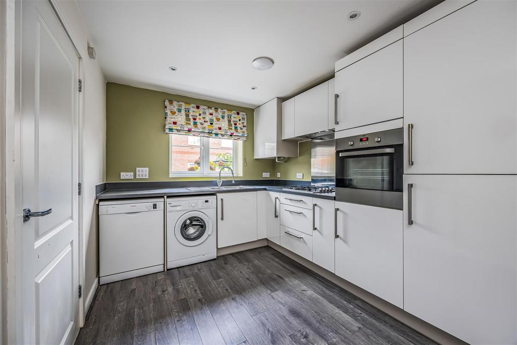 27 Guardians Way, Portsmouth-Small-Portico Marketin