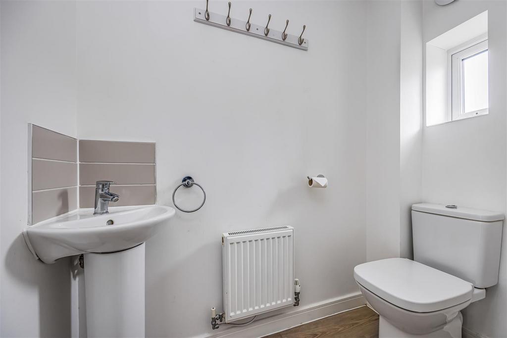 27 Guardians Way, Portsmouth-Small-Portico Marketin