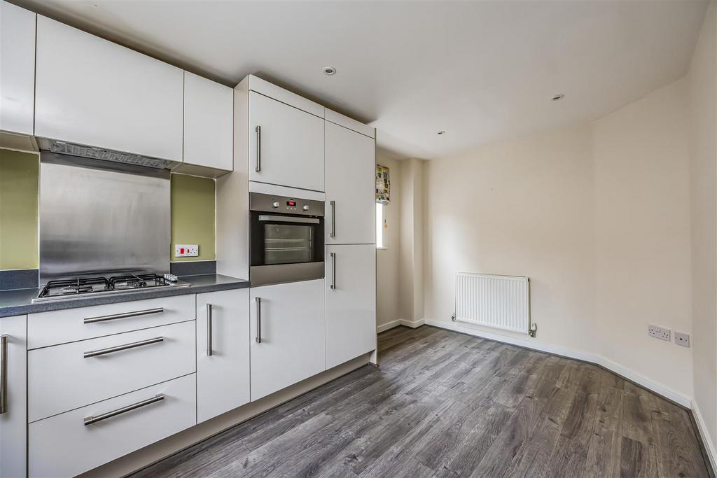 27 Guardians Way, Portsmouth-Small-Portico Marketin