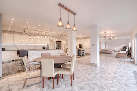 4 bedroom detached house for sale, Malthouse Lane, Earlswood, B94