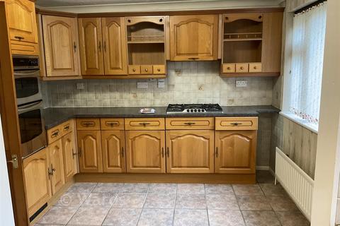 4 bedroom semi-detached house for sale, Rushdean Road, Strood, Rochester, Kent