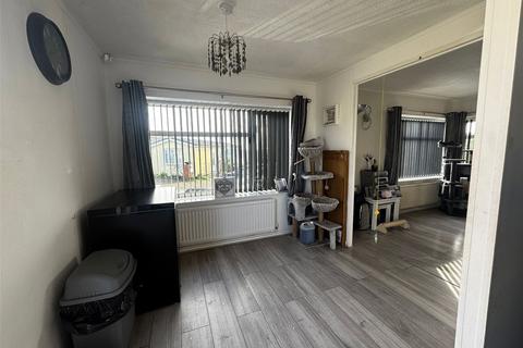 2 bedroom property for sale, Hill Farm Park, Pembroke Dock, Pembrokeshire, SA72