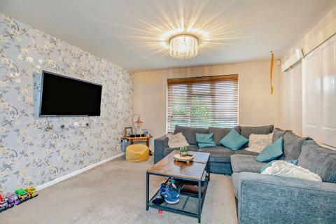 3 bedroom terraced house for sale, Birch Gardens, Sandbach CW11