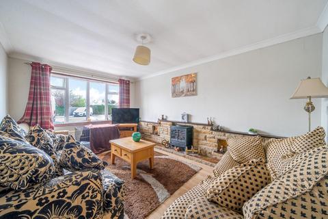 2 bedroom detached bungalow for sale, West Garth, Ulleskelf