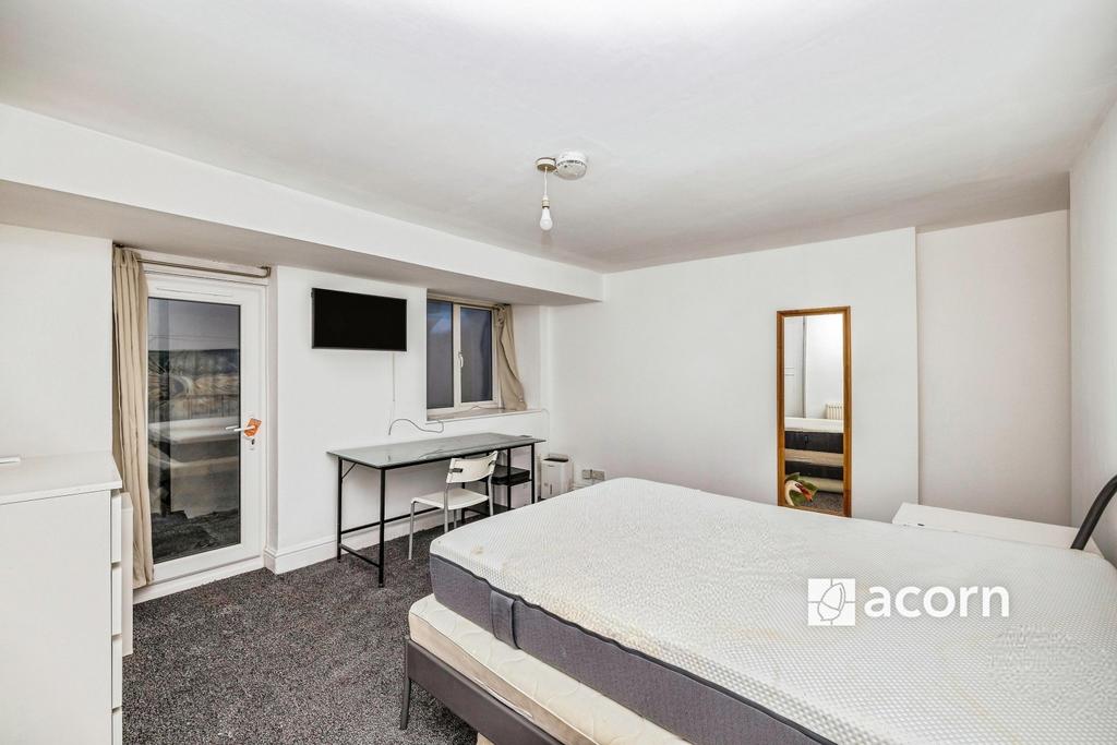 Bedroom 3 (2)
