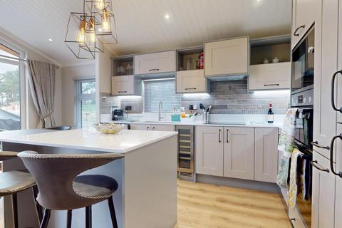 3 bedroom park home for sale, Scampston Park Lodges, Scampston, YO17 8HL