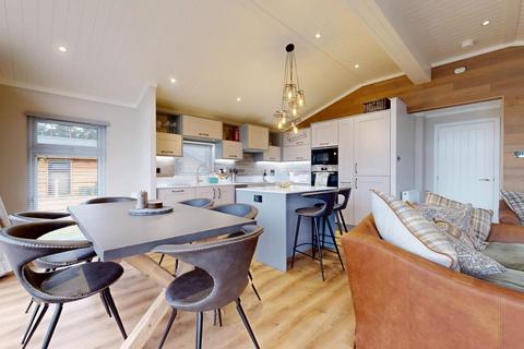 3 bedroom park home for sale, Scampston Park Lodges, Scampston, YO17 8HL