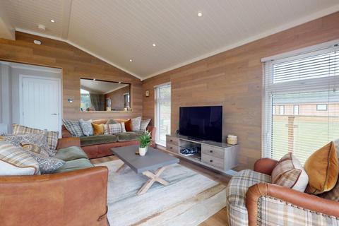 3 bedroom park home for sale, Scampston Park Lodges, Scampston, YO17 8HL