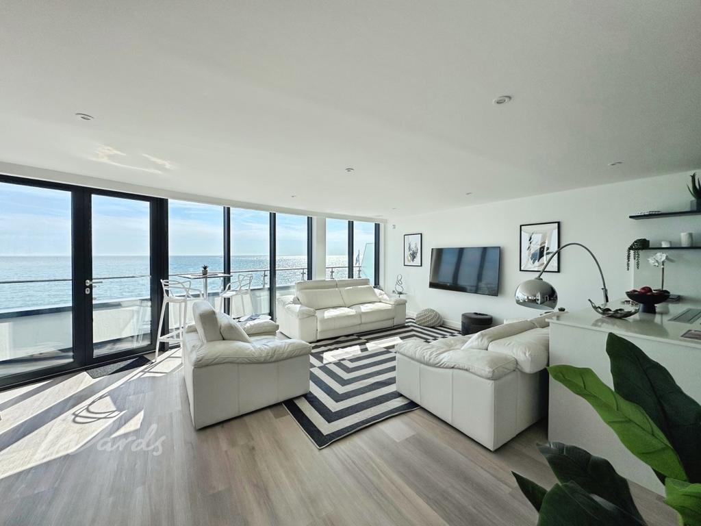 Beach 10 lounge 2...