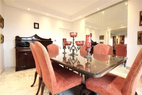 4 bedroom apartment to rent, Stockleigh Hall, Westminster, NW8