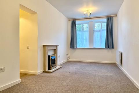 2 bedroom flat for sale, Spencers Wood, Bromley Cross, Bolton, BL7