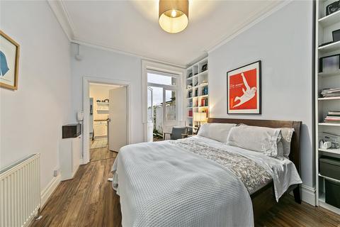 1 bedroom apartment to rent, Sandycombe Road, Richmond, TW9