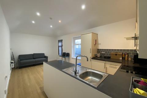 1 bedroom flat to rent, City Road, Cathays,