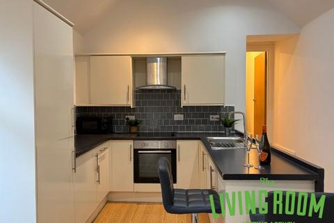 1 bedroom flat to rent, City Road, Roath, Cardiff